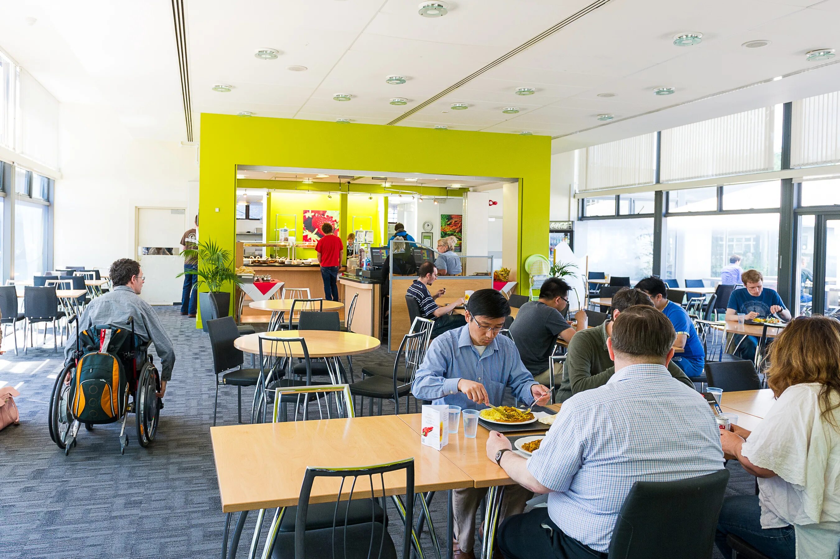 Кафу университет. Ресторан uni. кафе в университете. универ кафе. university of southampton.