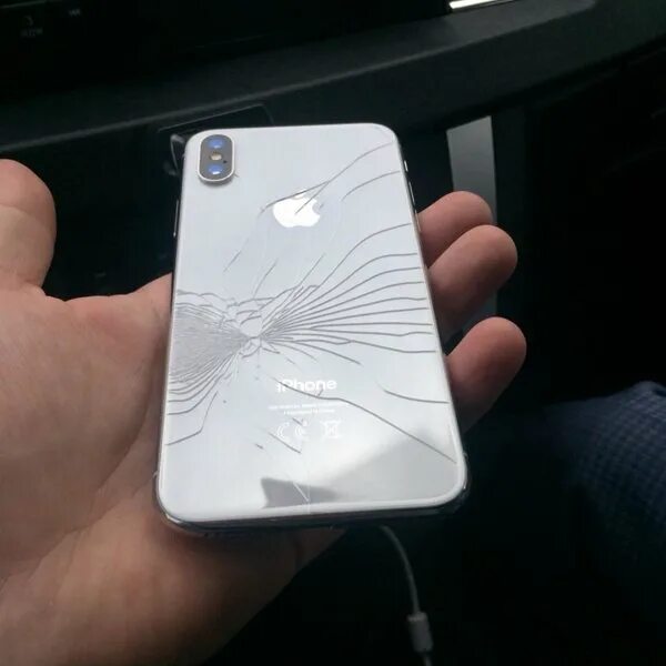 Iphone XR разбита задняя крышка. Айфон 10 XS белый. Айфон 14 Промакс разбит экран. Трещины на айфоне