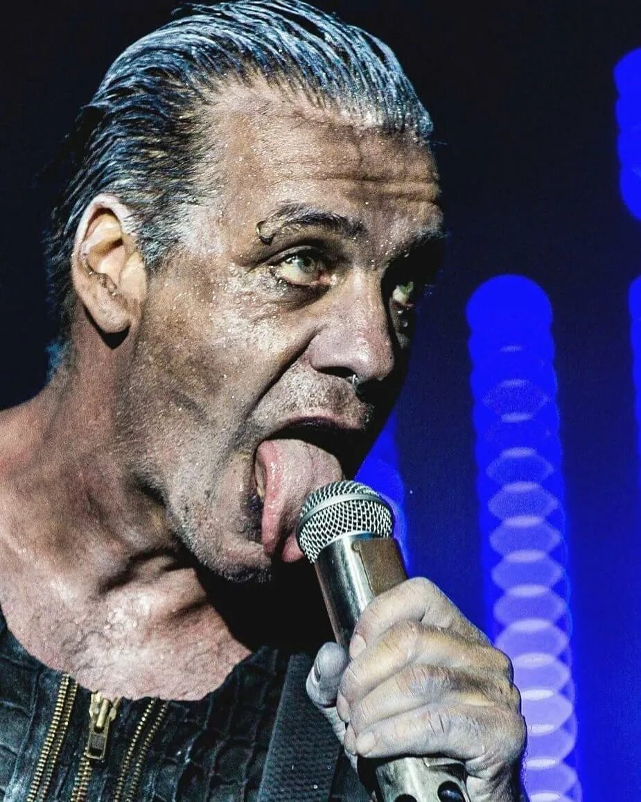 солист раммштайна. Rammstein тилль линдеманн. солист раммштайна. вокалист рамштайн. Rammstein тилль линдеманн.