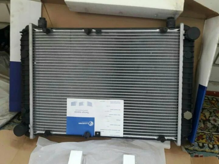 Радиатор охлаждения 31105. Радиатор охлаждения газ 31105 2х рядный. Радиатор волга 31105. Радиатор охлаждения волга 31105. Радиатор газ 31105.