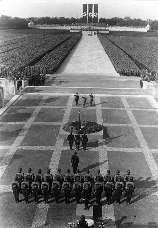 Идеи нсдап. Съезд нсдап в нюрнберге. съезд нсдап в нюрнберге 1934.