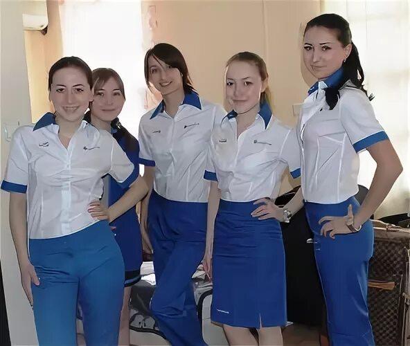 Форма экскурсовода. Гиды одеон турс. одеон форма гидов. девушка в форме экскурсовода.