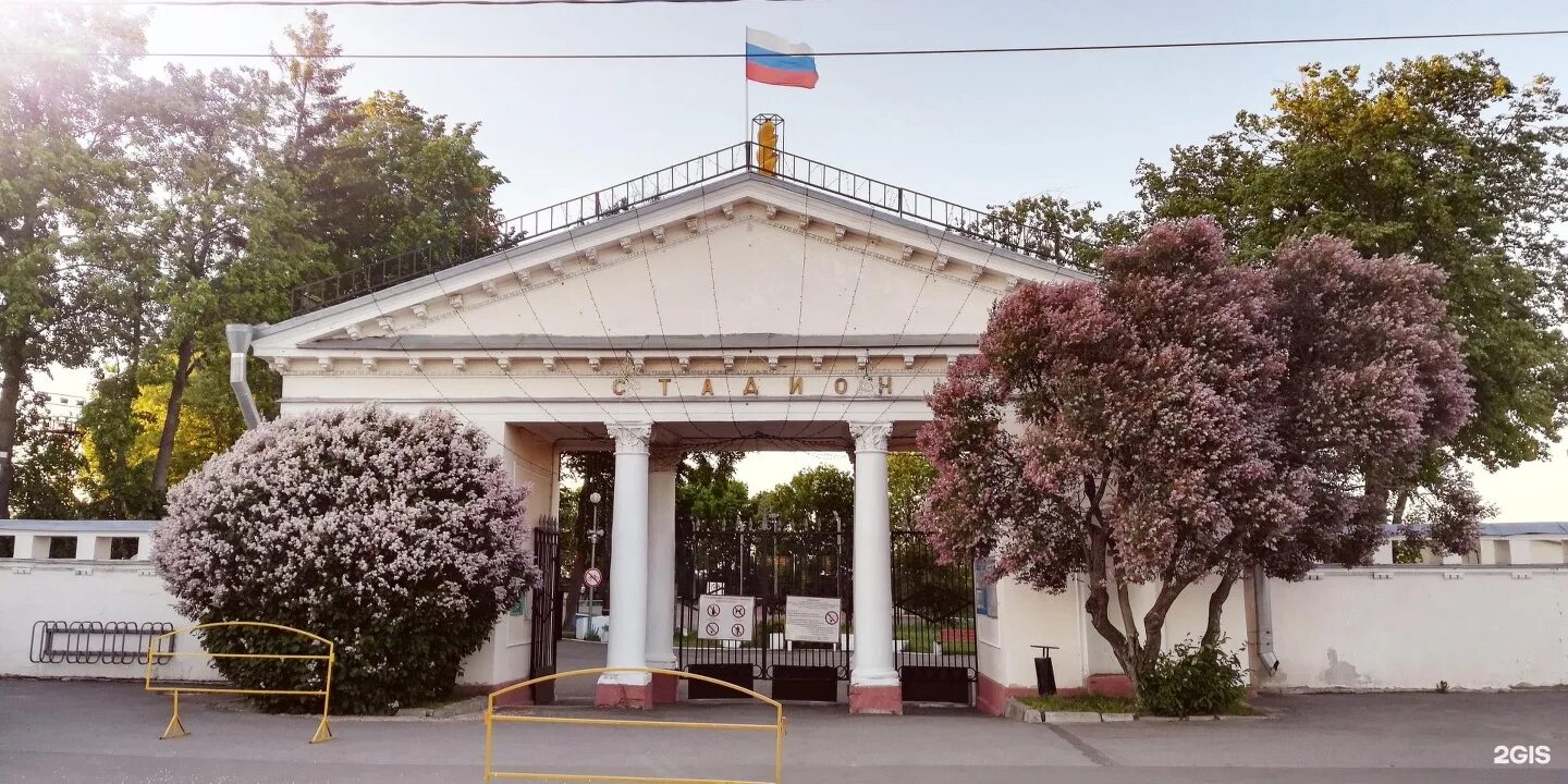 Тулонская аллея. Тулонская аллея Кронштадт. Городской стадион Кронштадт. Тулонская аллея 12 Кронштадт.