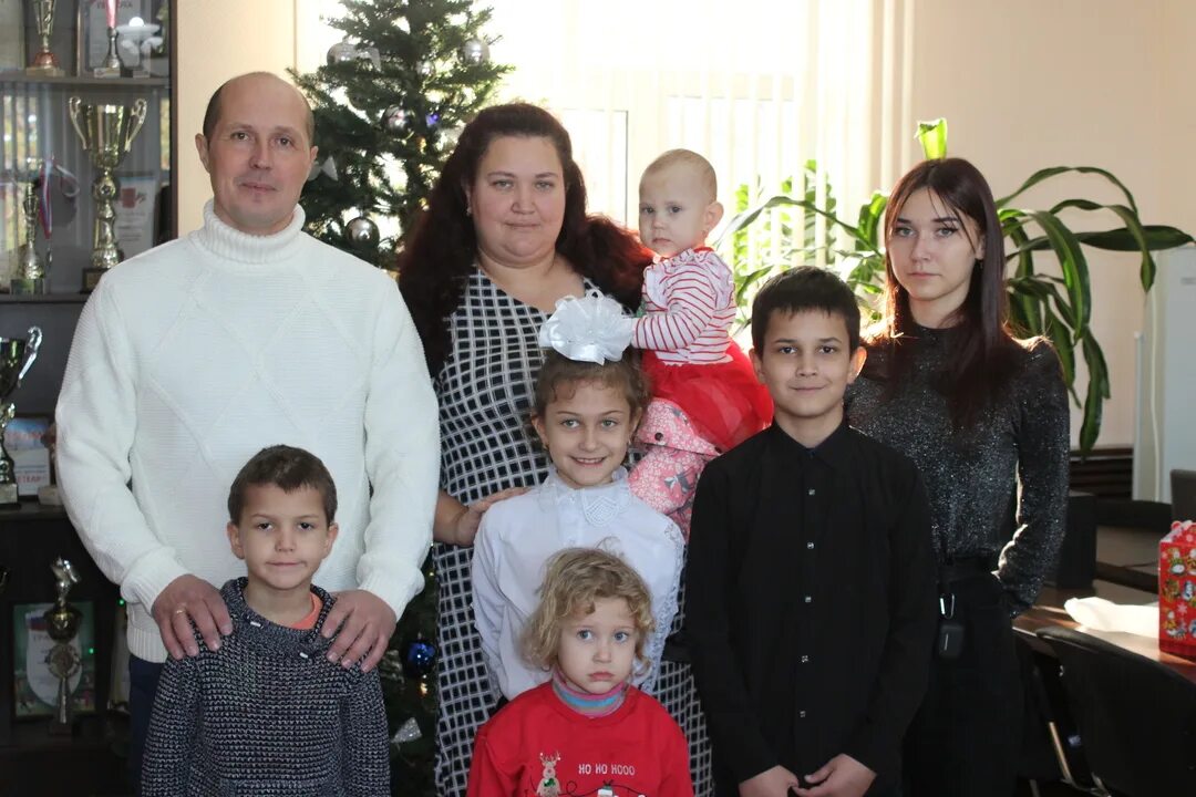 Многодетным семьям в 2025 году