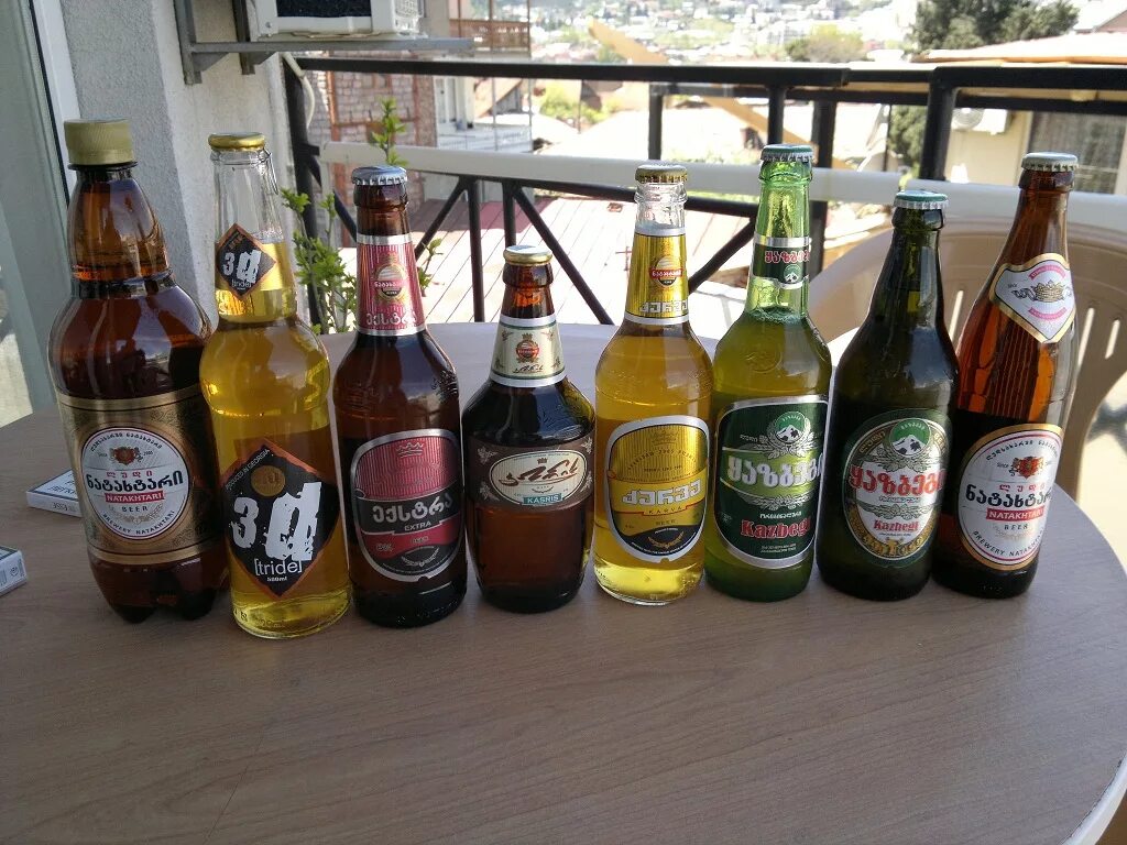 Натахтари пиво купить. Грузинское пиво Натахтари. Пиво Натахтари Казбеги. Натахтари пиво Грузия. Пиво Натахтари (Natakhtari).