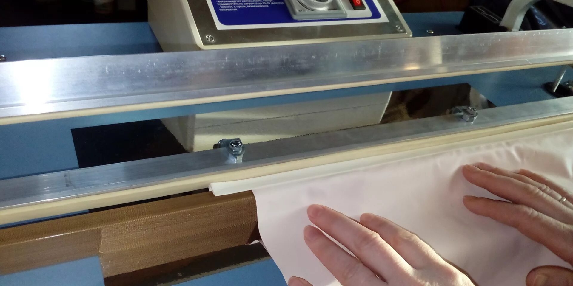 Станок для натяжных потолков. Твч станок 220 вольт. Станок твч ws-5000hta. Твч станок для натяжных земат. Станок твч для натяжных потолков 220 вольт.