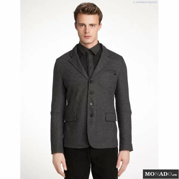 Пуговицы для пиджака мужского. Пуговицы пиджака по этикету. Пиджак. Пиджак на трех пуговицах мужской. Мужской пиджак с двумя пуговицами.