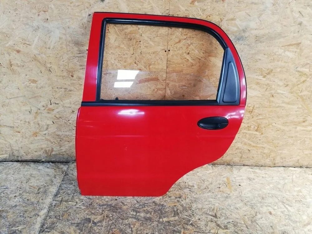 Задняя дверь матиз. Дэу матиз 98. двери на daewoo matiz. дверь задняя daewoo matiz. дверь задняя левая матиз.