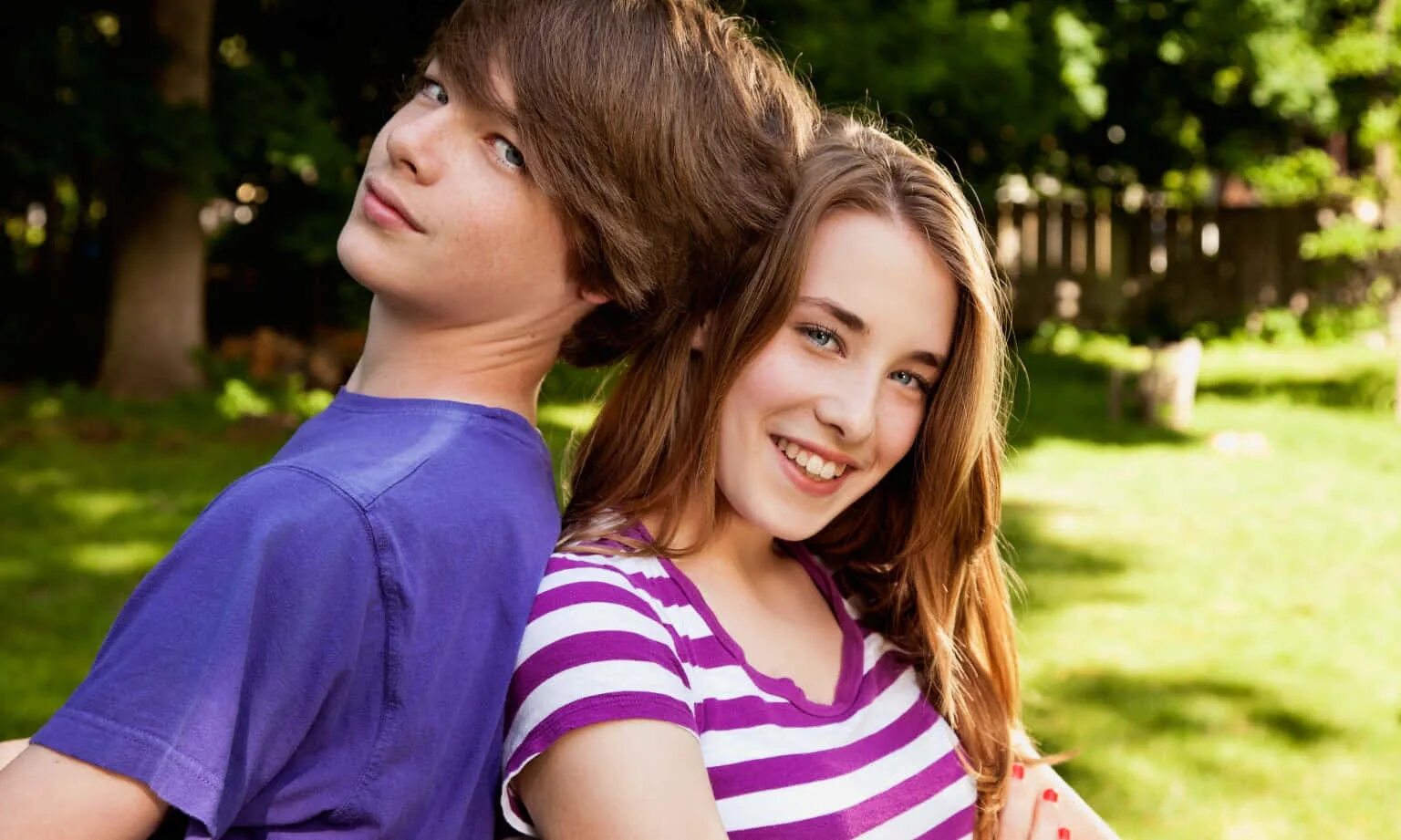 Boys age группа. Teenage girl and boy have. Teenager age range. Teenage ko. She and her older brother