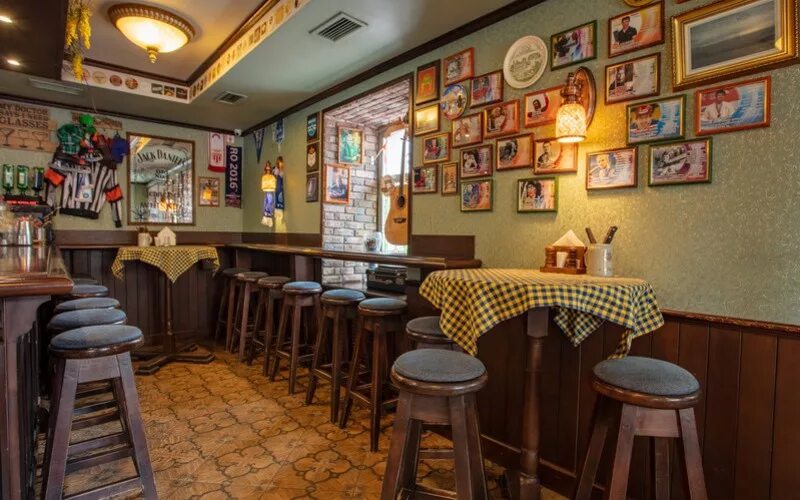 чемодан меню. старый чемодан тверь меню. ресторан московский. ресторан чемодан олега меньшикова. кафе чемодан саранск.