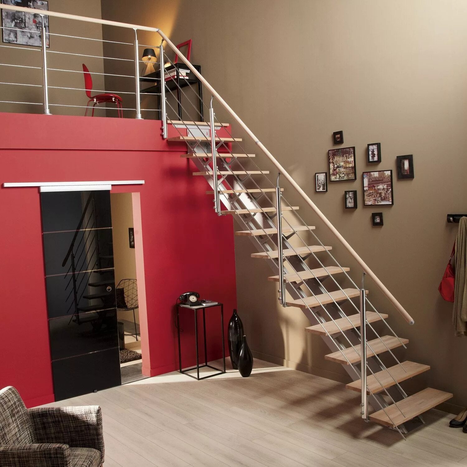 Аренда метров лестницы. Лестница трехсекционная универсальная 3х8 krause tribilo. Аренда метров лестницы. Аренда метров лестницы. Поворотная деревянная лестница.