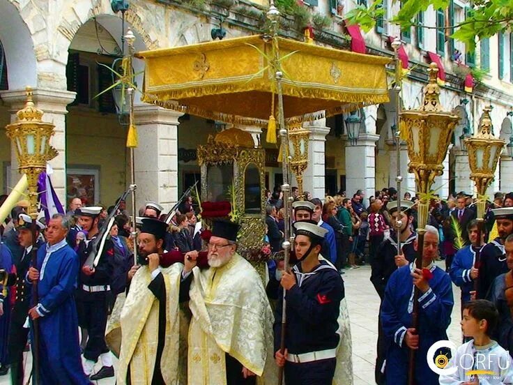 Пасха в греции в 2025 в какие. Пасха на керкире. крестный ход с мощами спиридона тримифунтского на корфу.