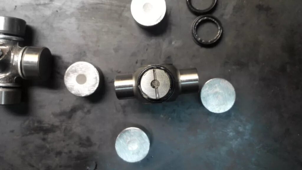 4301-3401485. Крестовина привода соболь 4х4. Крестовины кардана газель некст 29х82. Крестовина карданного вала. Крестовина кардана мотоцикла урал.