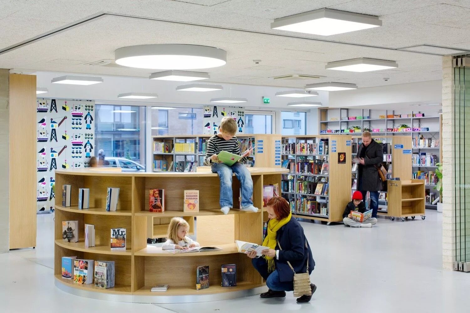 Школьное образование в финляндии. Школа saunalahti в финляндии. школа будущего эспоо финляндия. школа будущего финляндия эспоо библиотека. школа в эспоо финляндия.