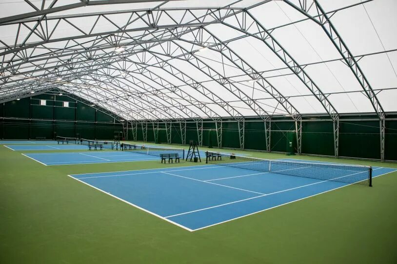 Tennis centre. Теннисный корт Сокольники. Крытый теннисный корт. Теннисный корт Крытый проект. Теннис корт Крытый.