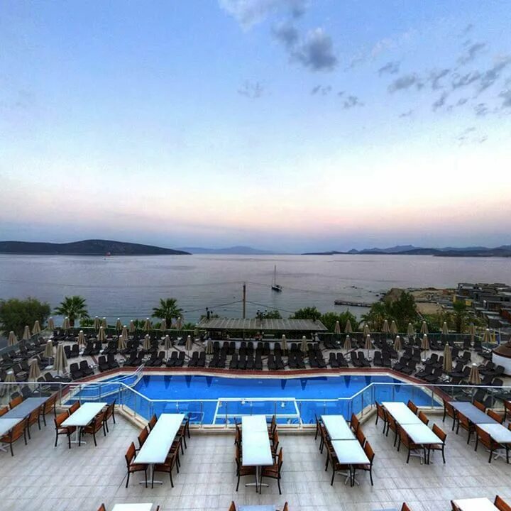 Club forever hotel 4*. Club hotel bodrum. Форева клаб бодрум. Forever club бодрум. Форева клаб бодрум.