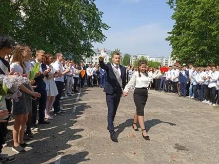 Володарска школа
