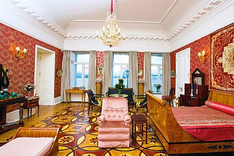 Дом вишневского судак. Дом вишневских щетинский переулок. Гостевой дом вишневских судак. Дом вишневских. Дом галины вишневской в санкт-петербурге.