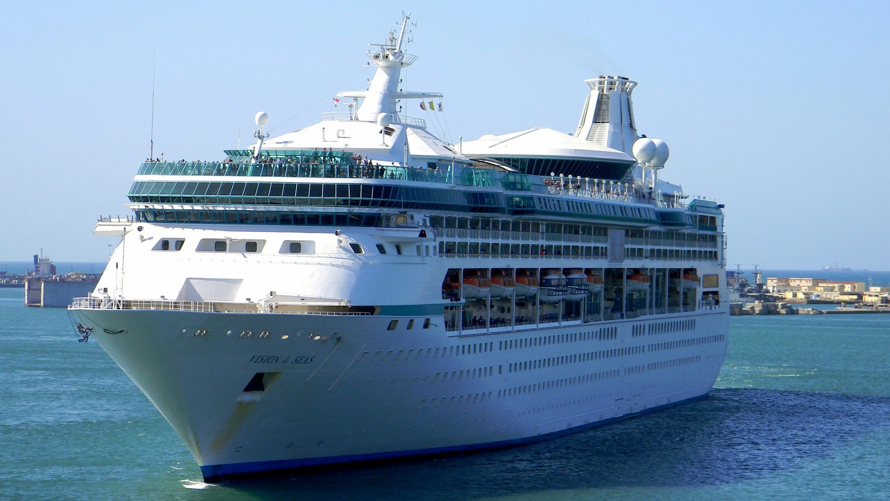 Круізний лайнер стокгольм таллін. Круизное судно. Круизный лайнер карибский бассейн. Круиз 2012. Vision – of the seas лайнер.