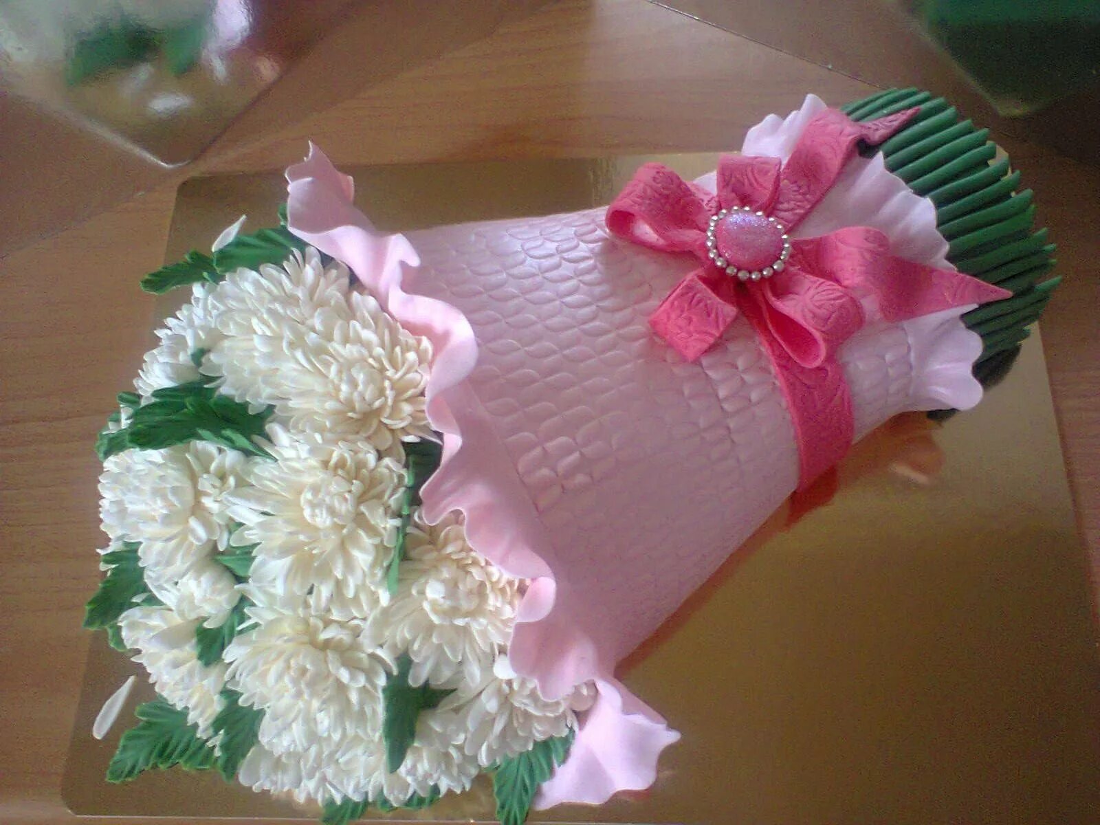 Как сделать торт букет. Торт букет цветов. Торт букет роз. Купить торт, букет, шары с доставкой. Торт в виде букета цветов из крема.