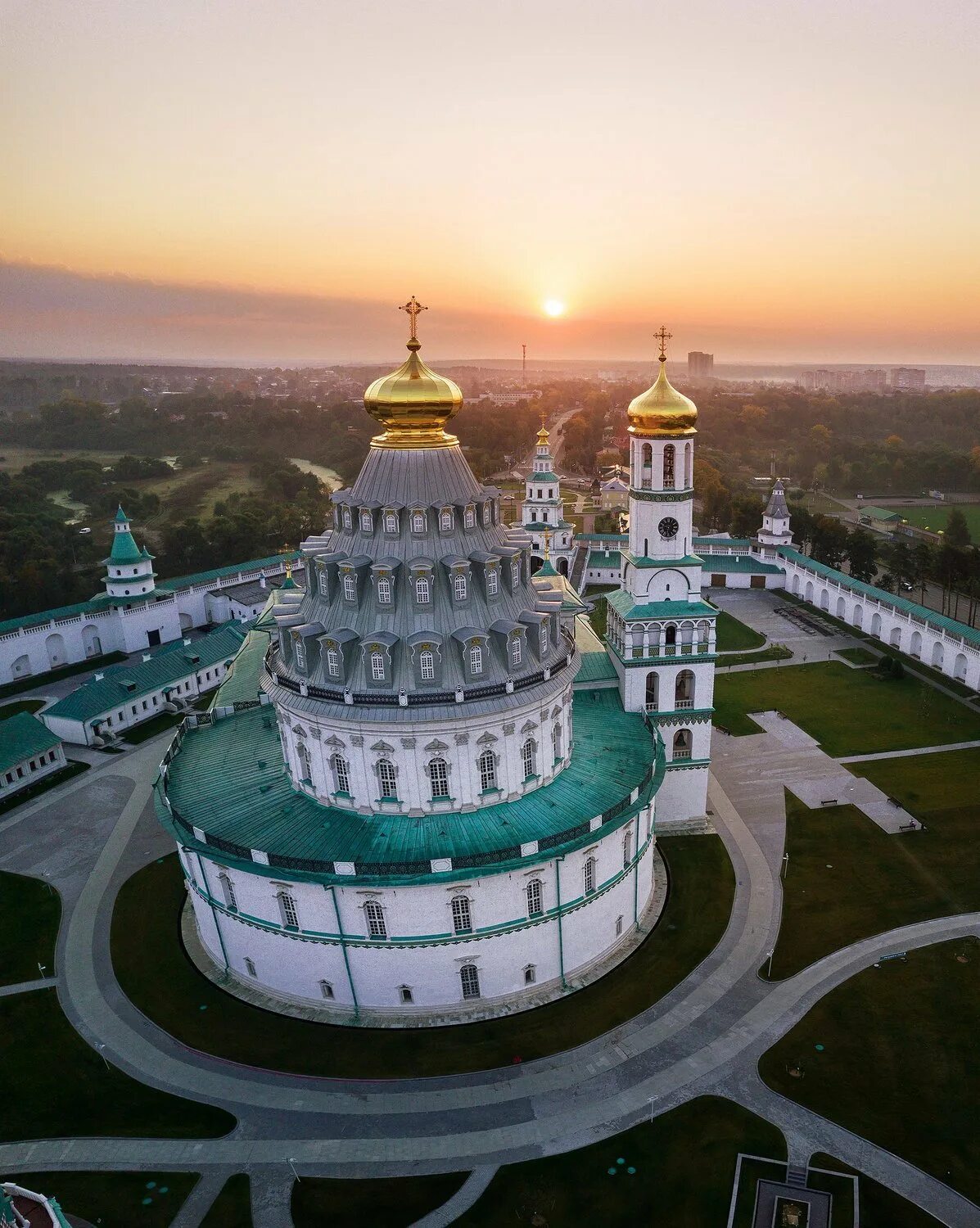 Воскресенский ново иерусалимский монастырь истра