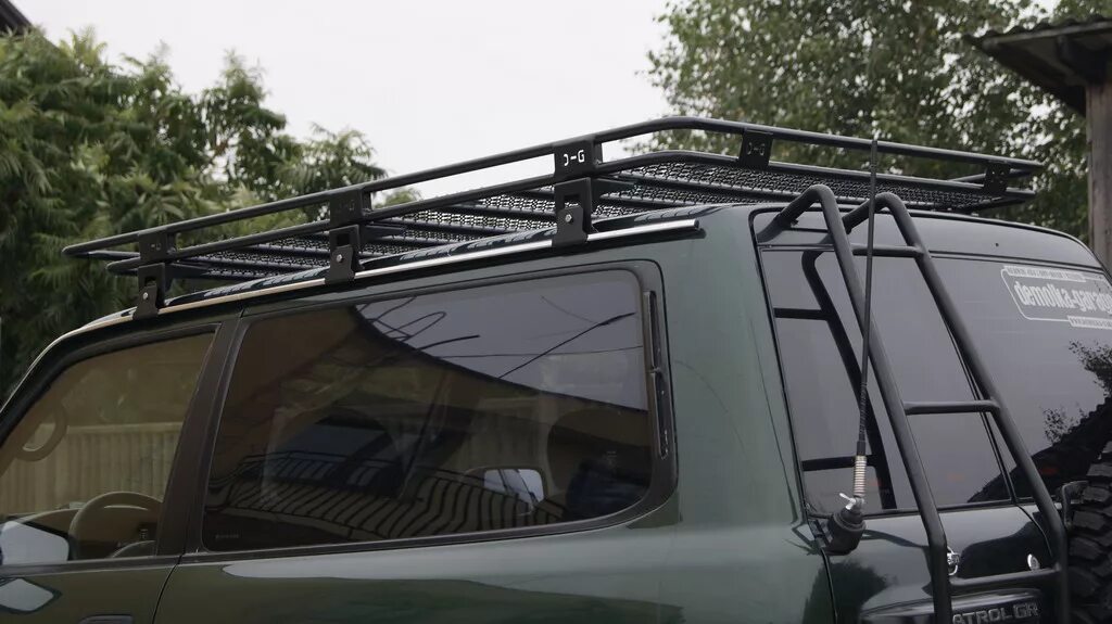 Багажник powerful nissan patrol. Багажник экспедиционный nissan patrol. Nissan patrol y61 экспедиционник. Экспедиционный багажник патрол 61. Nissan patrol y61 багажник на крышу.