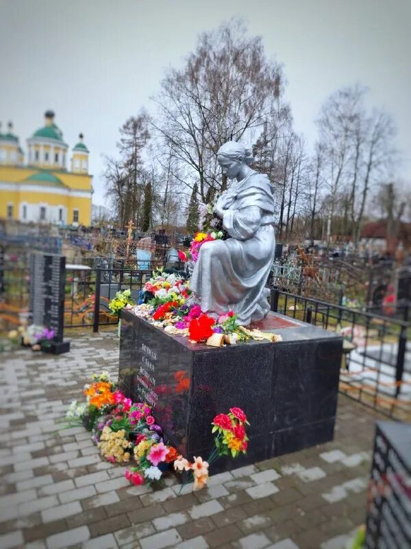 Подложка ко дню памяти и скорби. Подмосковье скорбим фото. Подмосковье скорбим фото. Скорбящий отец пермь. Подмосковье скорбим фото.