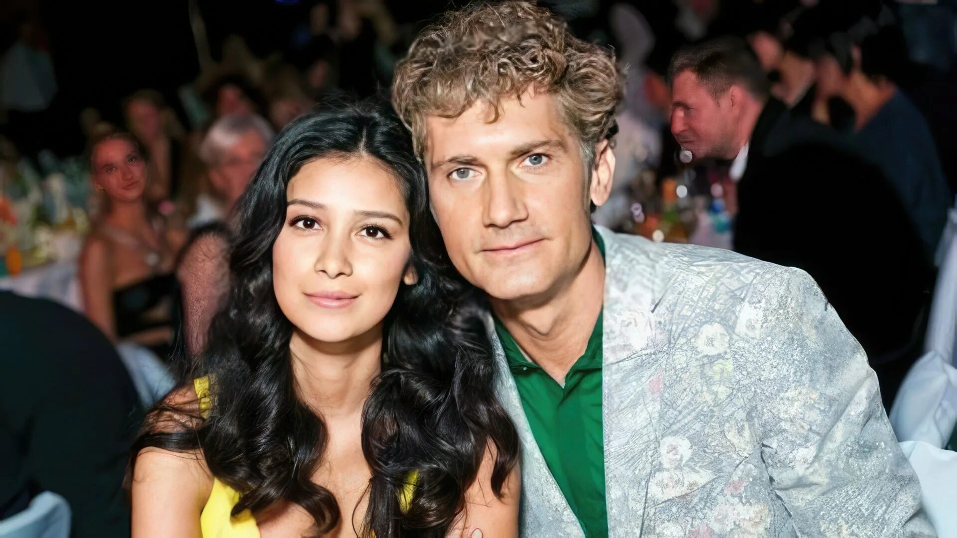 Директор главкино илья бачурин. Илья бачурин главкино. Равшана куркова и семен курков. Куркова замужем. Илья бачурин и равшана.