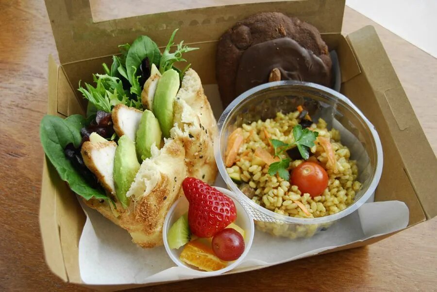 Быстрый перекус. Бэнто японский обед. Lunch phrva. Packed lunch. Блюда британской кухни.