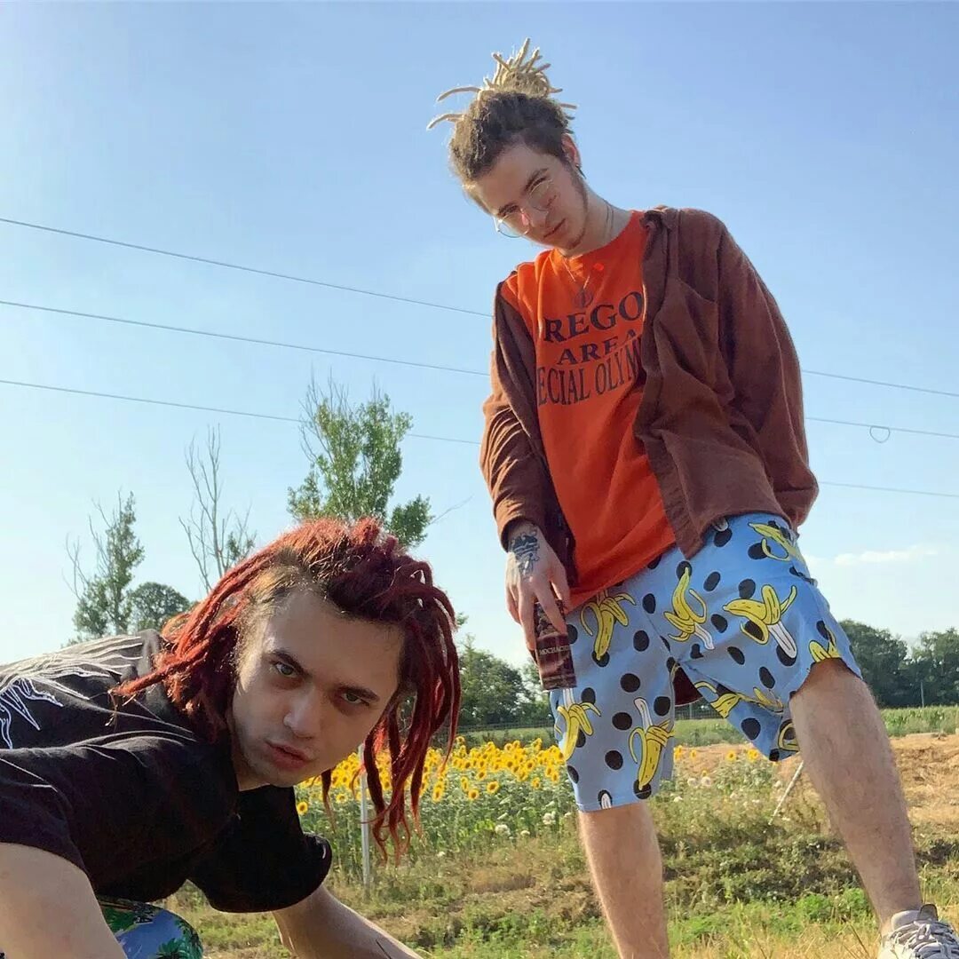 Зонтик гон флад. Гон фладд. гон фладд чуитс. gone fludd cakeboy. gone.fludd рэпер.