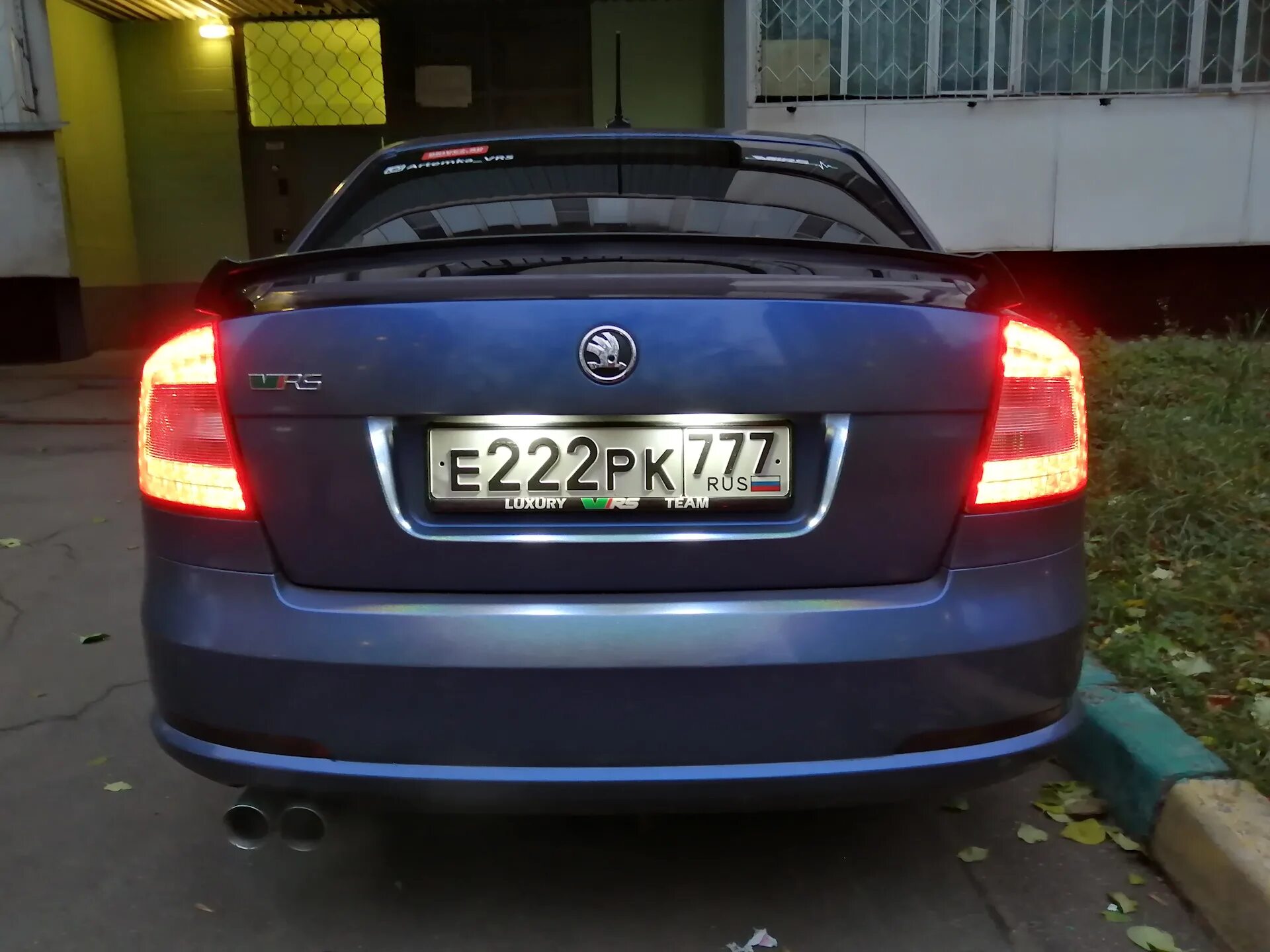 Задний фонарь skoda octavia. Led фонари для Skoda Octavia a5 FL. Задние фонари Шкода а5 РС. Шкода а5 задние фонари.