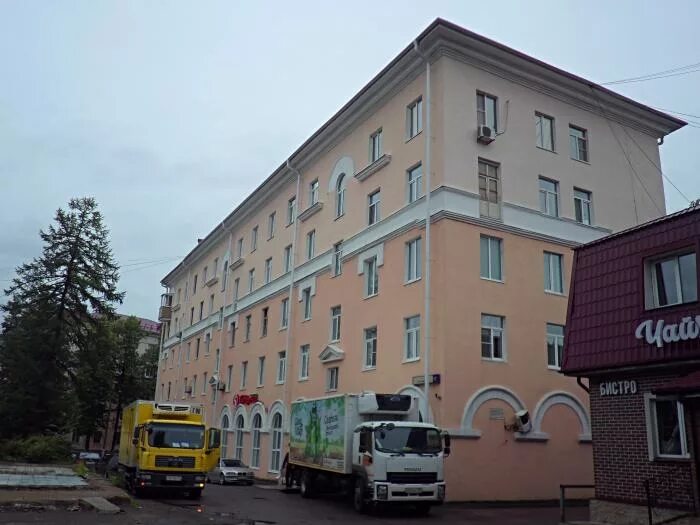 Г клин спортивная. Клин спортивная 17/2. Клин ул спортивная. Город Кин улица Гагарина дом 2. Ул. спортивная город Клин.