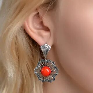Коралловые серьги