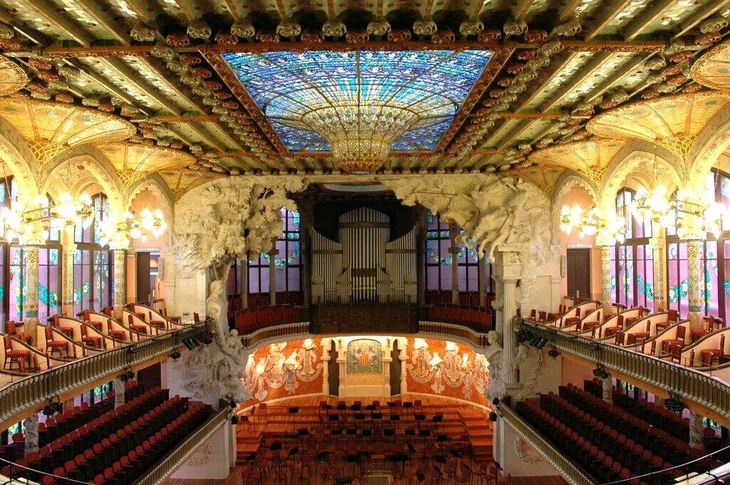 Palau de la música Catalana Барселона. Дворец каталонской музыки в Барселоне. Palau de la musica Catalana театр. Дворец каталонской музыки, Испания, Барселона.. Сайт дворец музыки