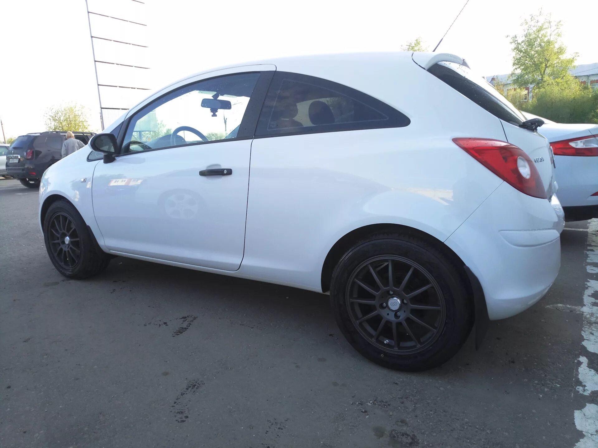 Opel corsa диски. Corsa d r16. Opel Corsa d r16. Опель Корса на 16 дисках. Корса д на 16 дисках.