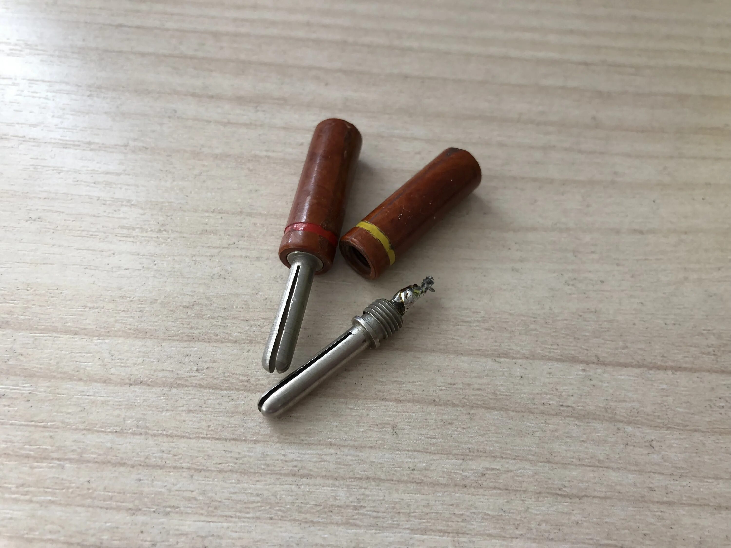 2ртт60б45г36в. Штекер 4 мм приборный шп4. 2рмг14б4ш1е2. 2. Рш1п ш4т2ш5т в06836358 драгмет.