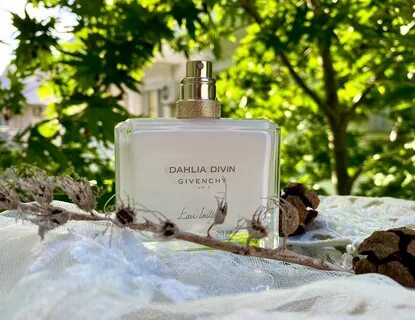 Givenchy dahlia divin