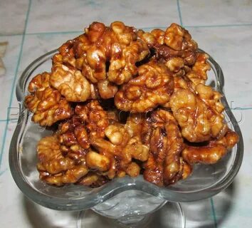 Грецкие орехи с медом в духовке