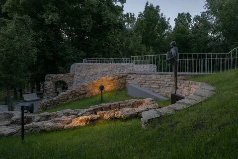 Грот в саду имени баумана