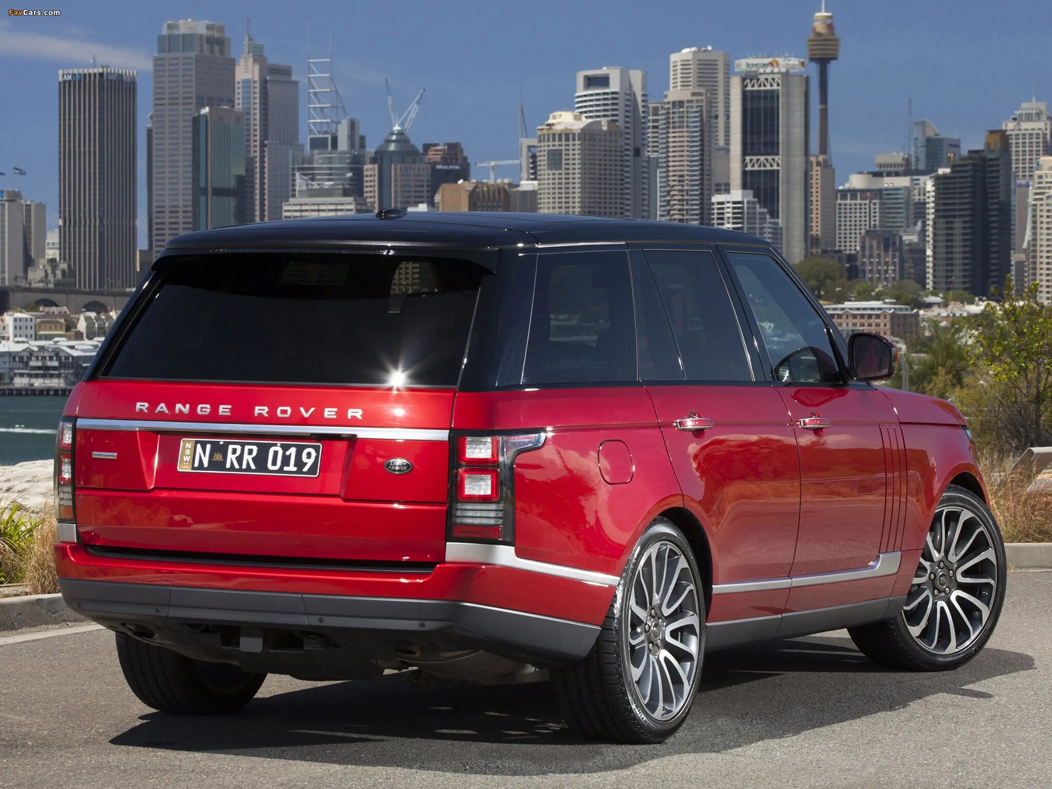 Range rover l405 2013. Ленд ровер vogue 2018. Range rover l405 черный. Range rover l405. Range l405.