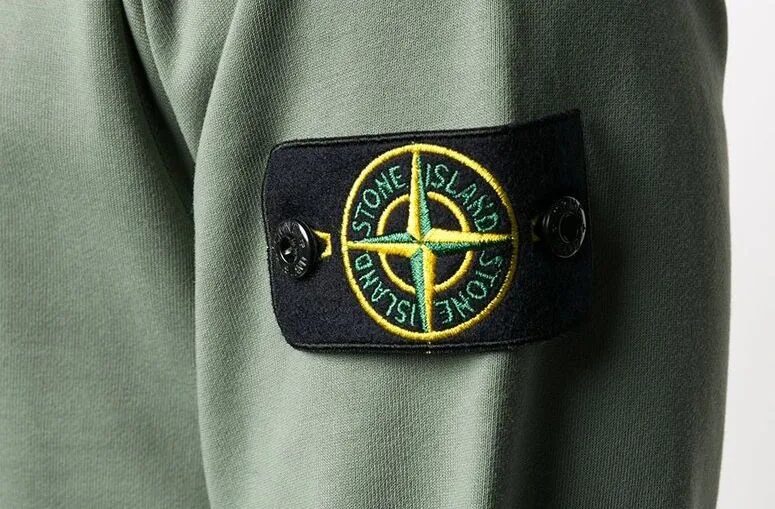 Патчи стоун айленд. Стон Исланд оригинал. Нашивка Stone Island. Стоник патч оригинал. Паленый стон Айленд.