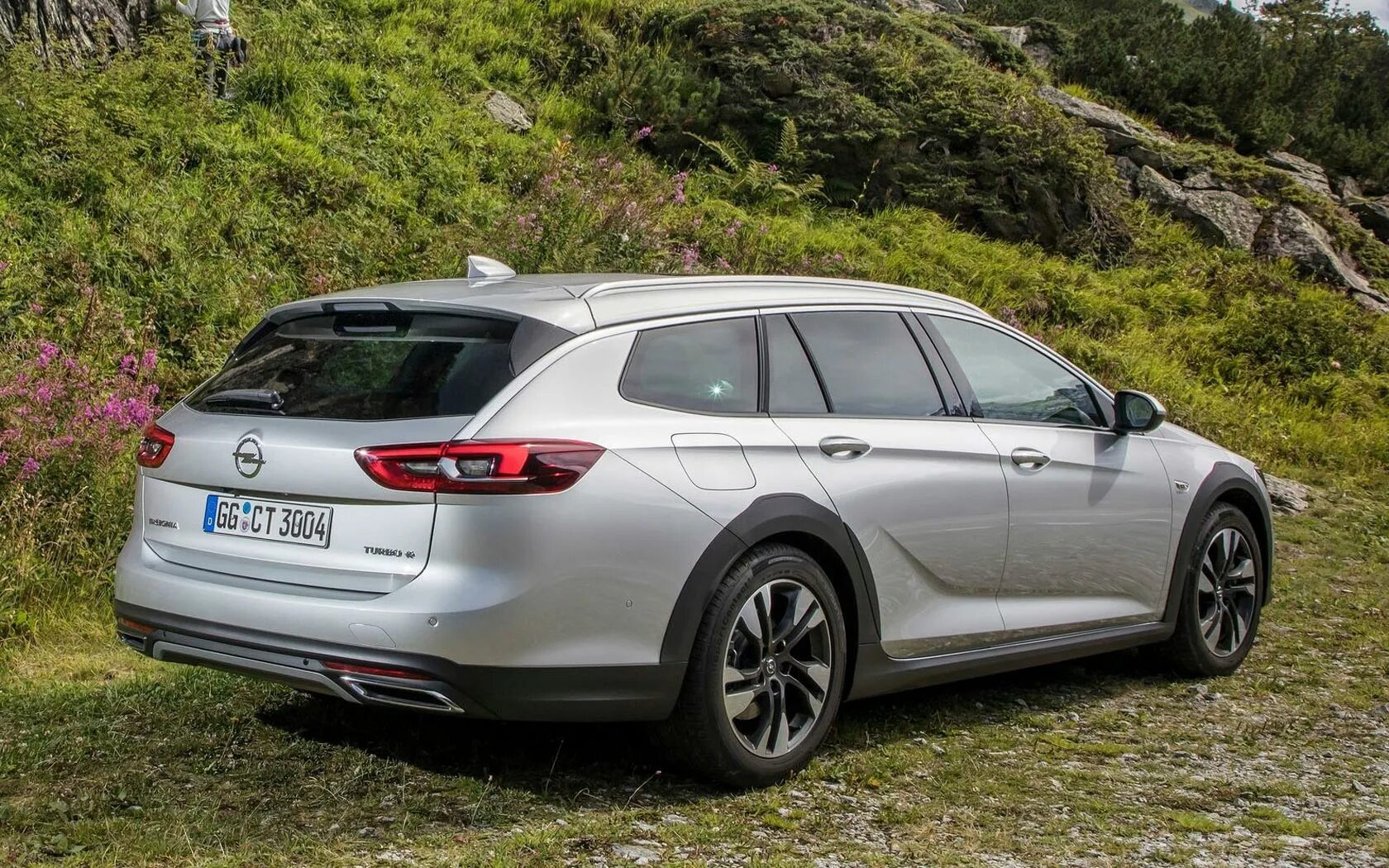 Country touring. Opel Insignia Country Tourer 2020. Opel Insignia Country Tourer 2021. Opel Insignia Country Tourer 2018. Опель Инсигния Кантри Турер 2022.