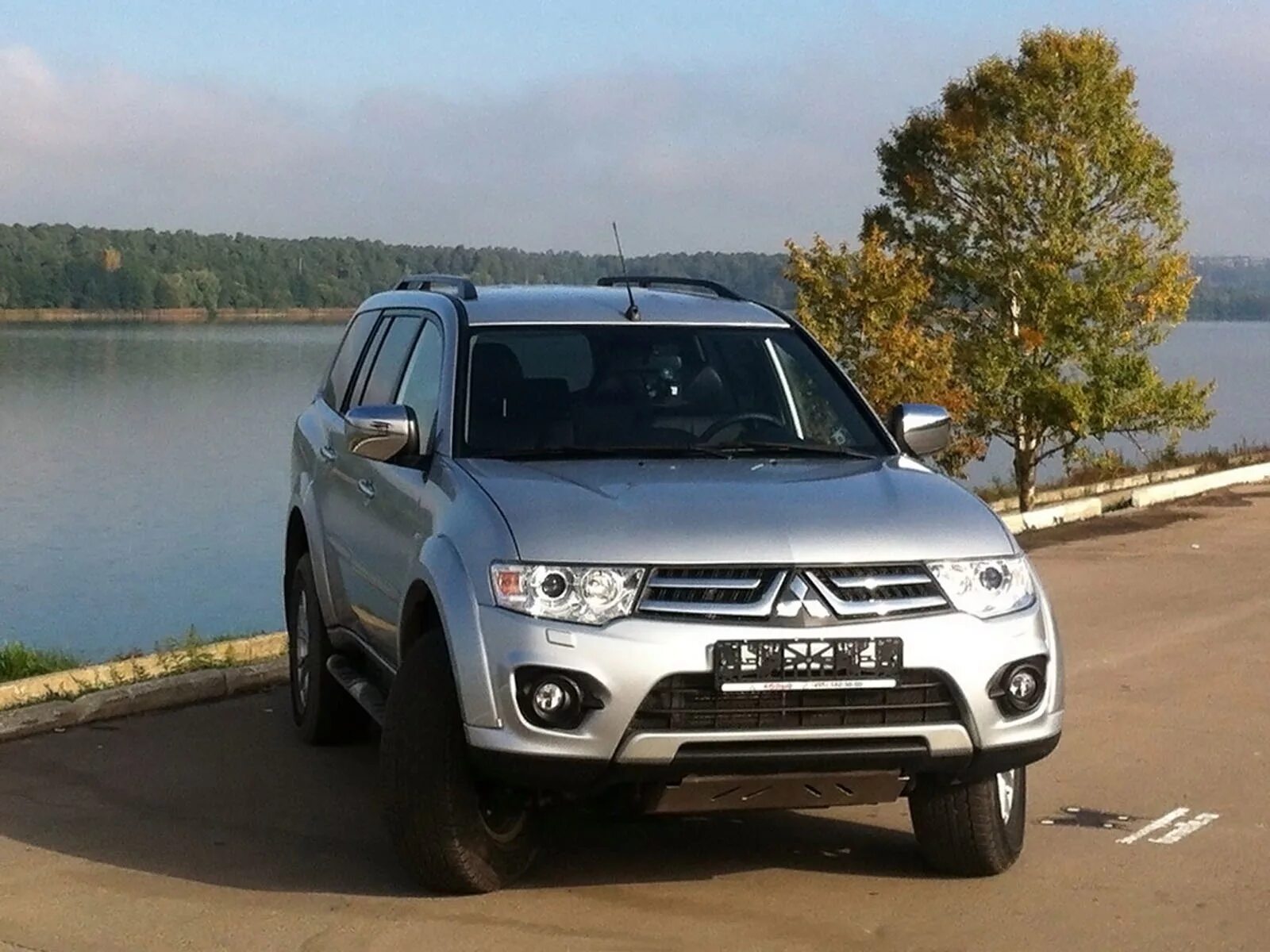 Mitsubishi pajero 2014. Паджеро спорт 2014. Pajero Sport 2014. Mitsubishi Pajero Sport 2014. Митсубиси Паджеро спорт 2014г.