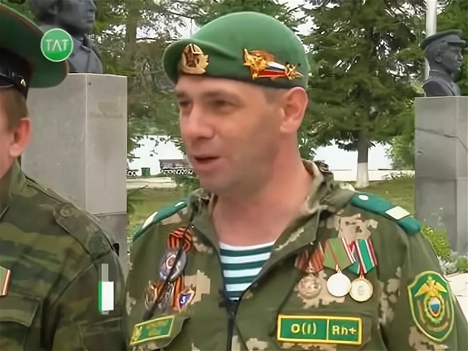 Зеленые войска это. Зеленые береты погран войска. зеленый берет погранвойск.