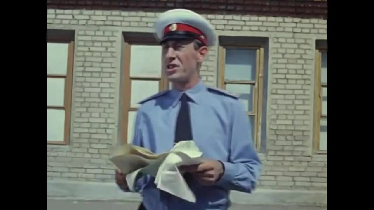 Поработай немножко. Граждане алкоголики хулиганы тунеядцы. Операция ы тунеядцы алкоголики. Граждане алкоголики хулиганы тунеядцы операция ы. Басов операция ы.