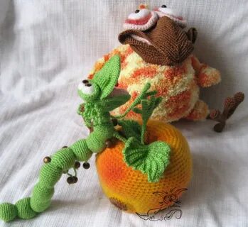 Червячок крючком