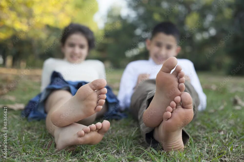 Феет бойс. Boy feet stories. Twink ladyboy soles. Kids feet challenge. Мальчик foot.