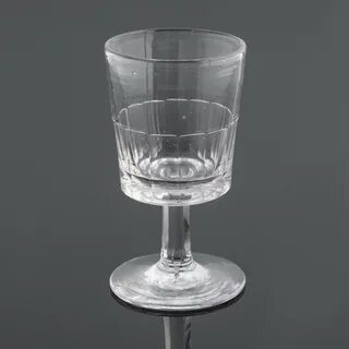 Рюмка 100 грамм