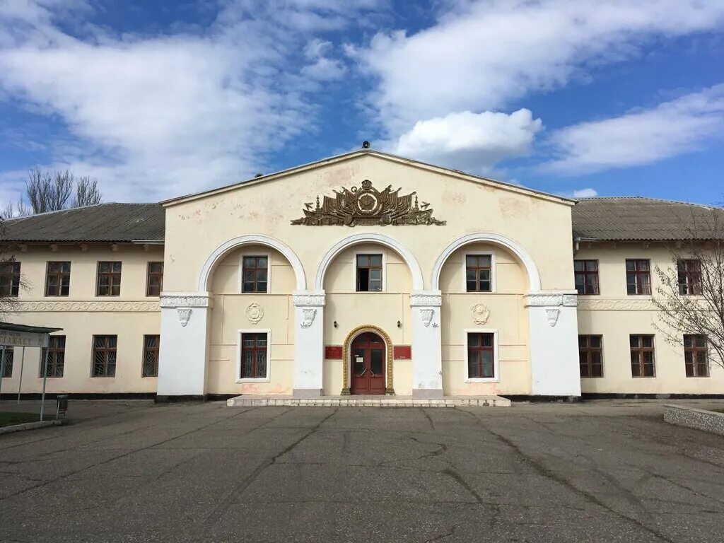 дома культуры крыма. новокрымская школа джанкойского района республики крым. дом культуры симферополь. дом культуры крыма нацпроект культура.