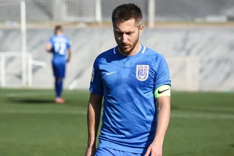 Футбольный клуб ленинградец
